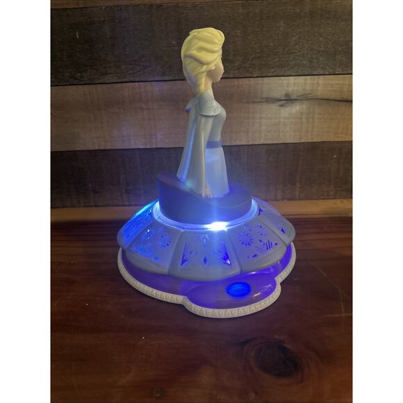 Disney Frozen Elsa Singing/Spinning Night Light Peachtree Playthings - Picture 8 of 10